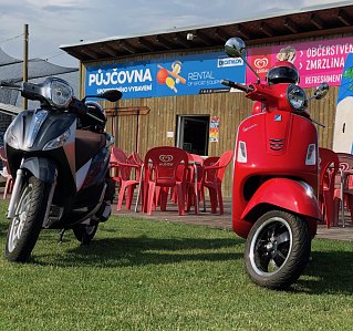 PIAGGIO Moto Roller